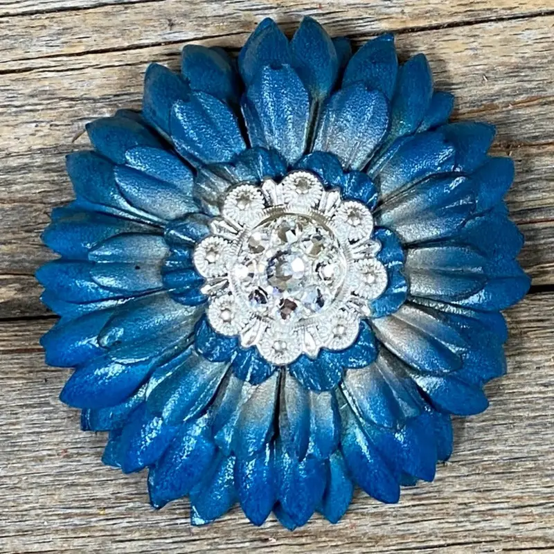 Turquoise Daisy Flower With Bright Silver Clear 1" Concho 1