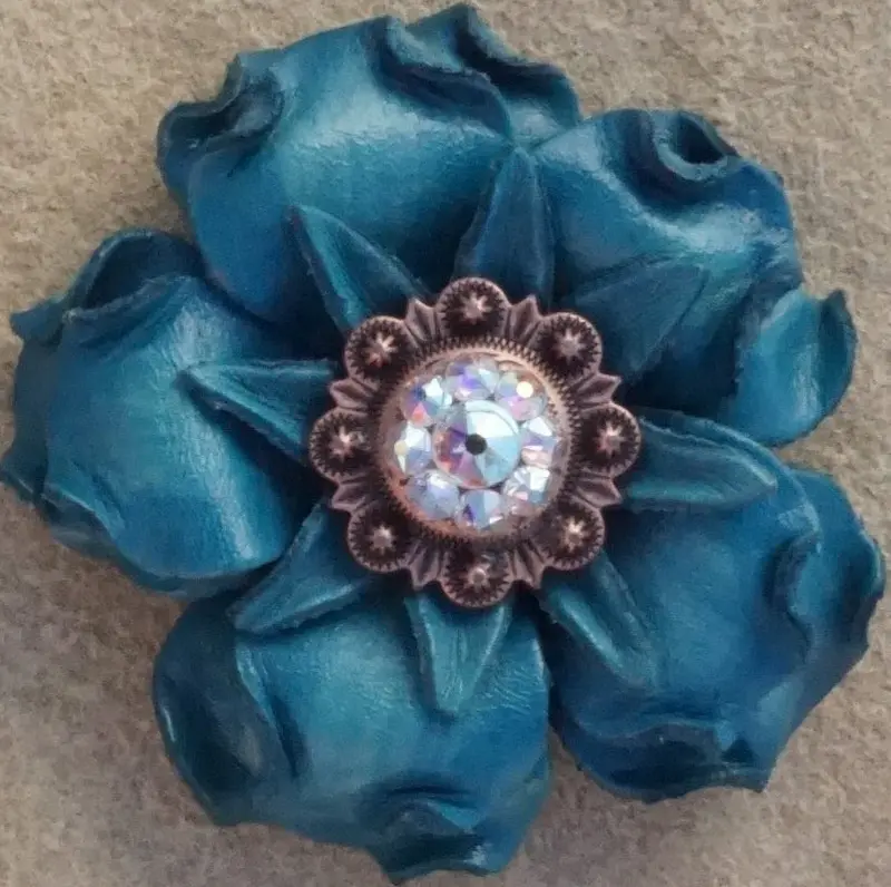 Turquoise Gardenia Flower With Copper Ab 1" Concho 1