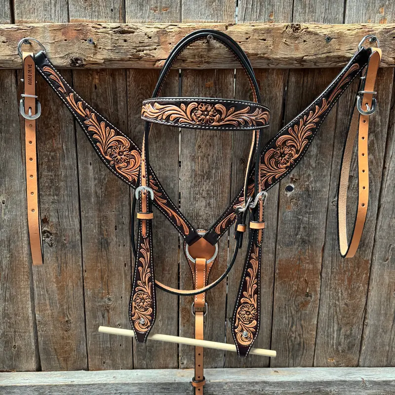 Two Tone Floral Tack Set 1
