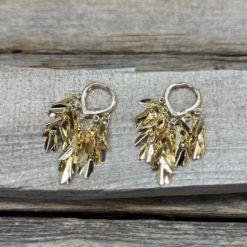 Western Gold Short Leaves Dangle Fashion Earrings 1