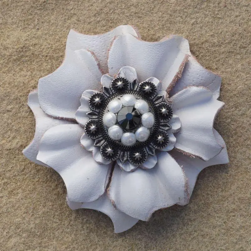 White Carnation Flower With Antique Silver Jet And Pearl 1" Concho 1
