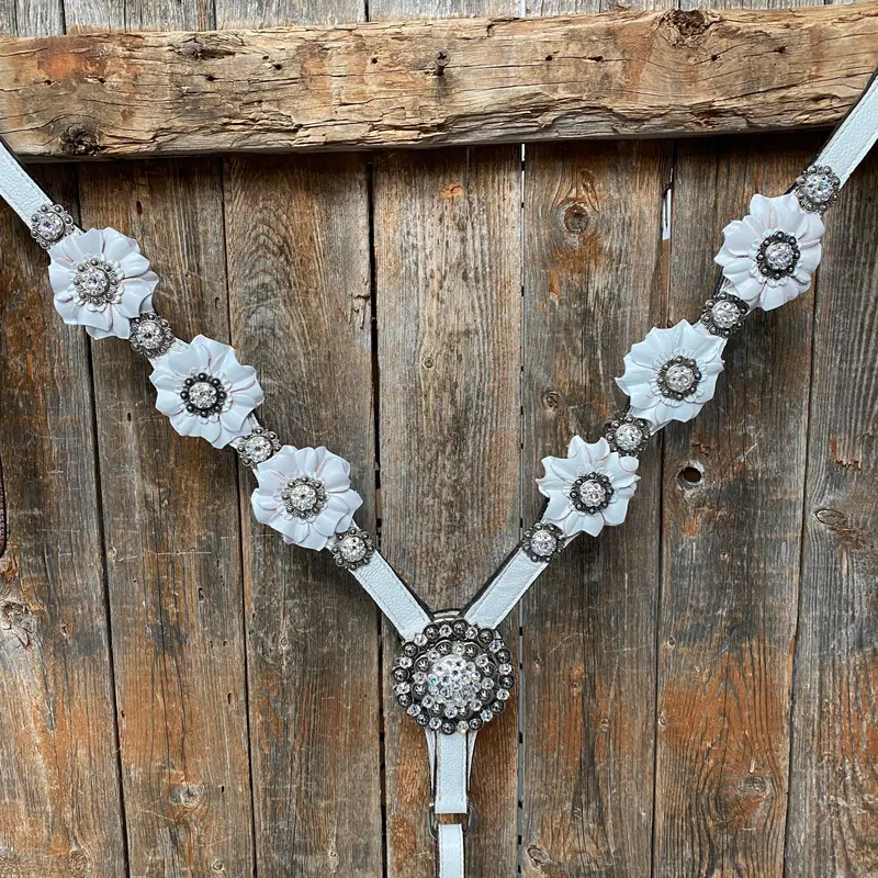 White Floral One Ear & Breastcollar Tack Set #Oebc440 3