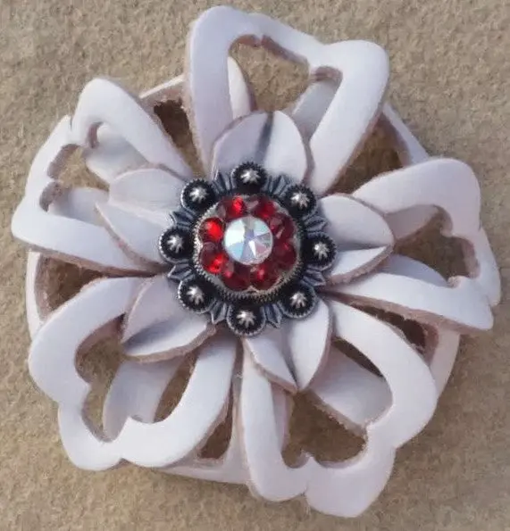 White Lotus Flower With Antique Silver Ruby And Ab 1" Concho 1