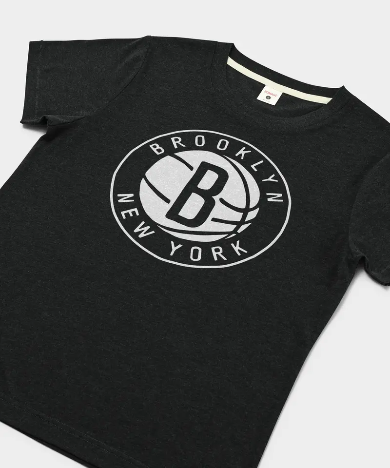 Women's Brooklyn Nets Logo 2