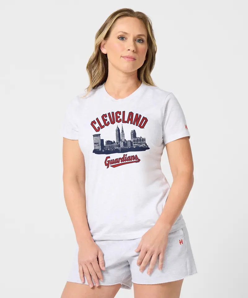 Women's Cleveland Guardians Skyline 3