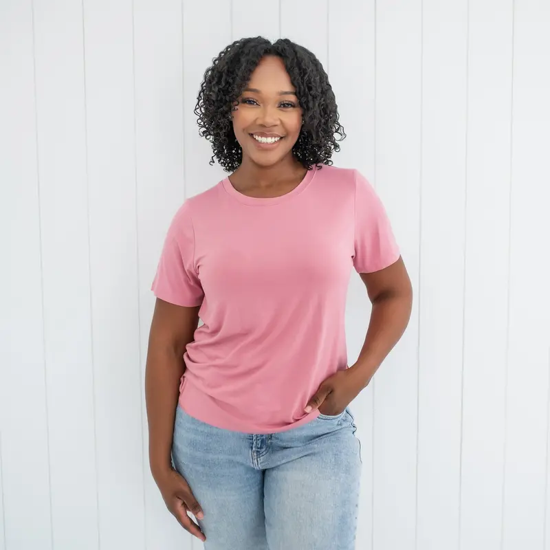 Women's Crew Neck Tee In Apple Blossom 1