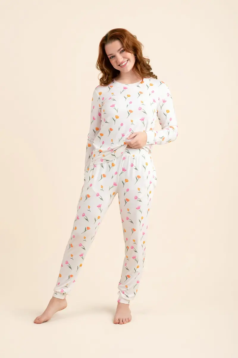 Women's Jogger Pajama Set In Tulip 1