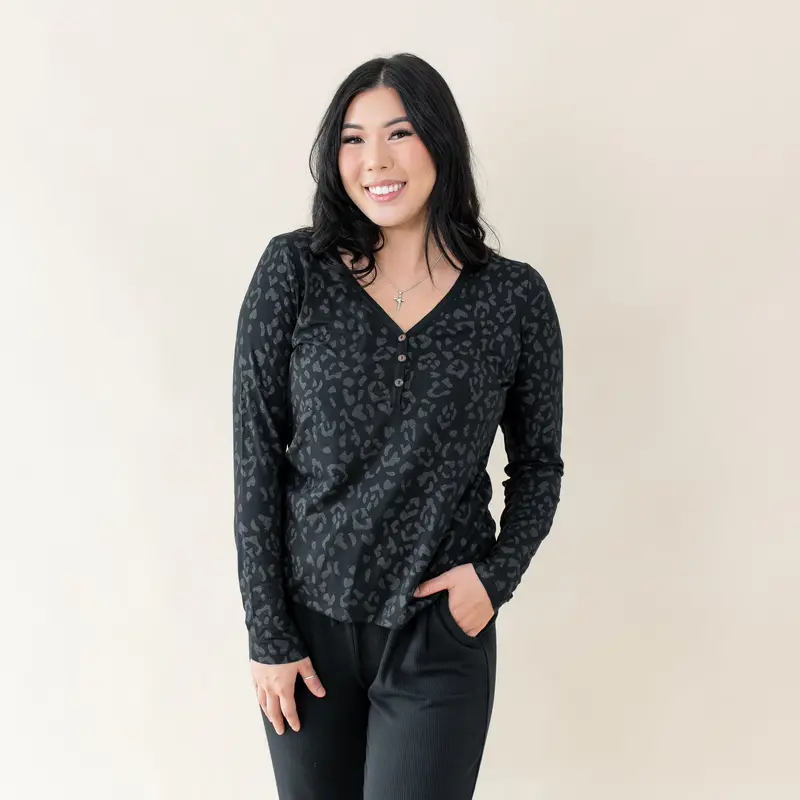 Women's Long Sleeve Henley Tee In Midnight Leopard 1