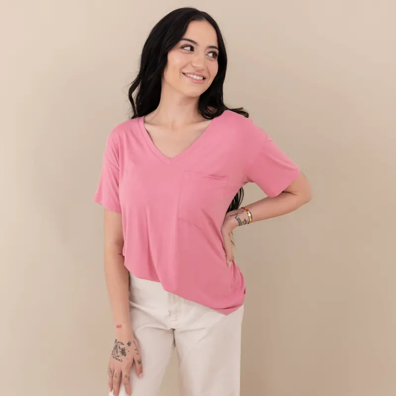 Women’S Relaxed Fit V-Neck In Apple Blossom 1