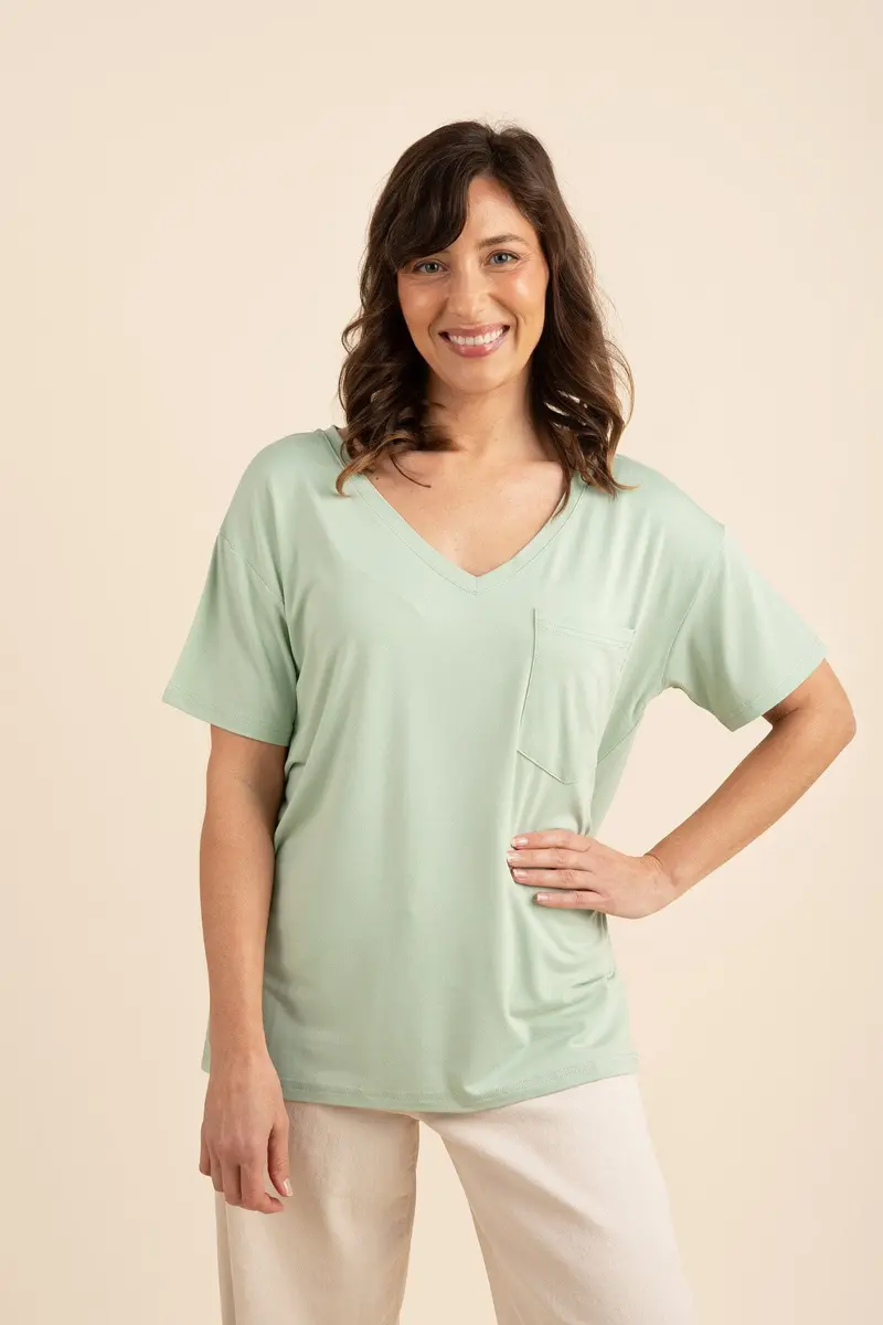 Women's Relaxed Fit V-Neck In Basil 1