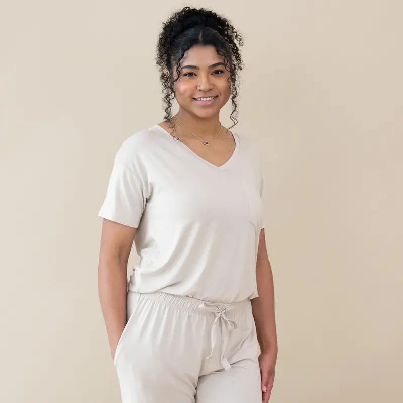 Women’S Relaxed Fit V-Neck In Oat 1