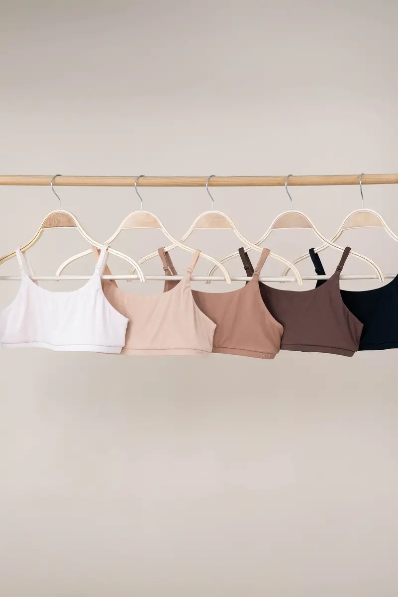 Women's Scoop Neck Bralette In Blonde 4