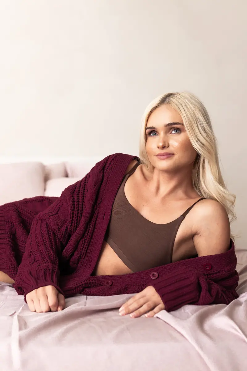 Women's Scoop Neck Bralette In Toffee 4