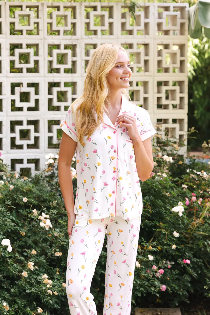 Women's Short Sleeve Cropped Pajama Set In Tulip 3