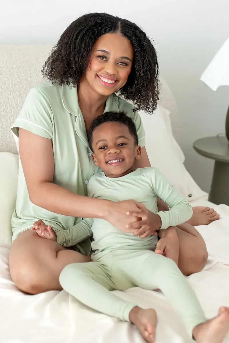 Women's Short Sleeve Pajama Set In Basil 3