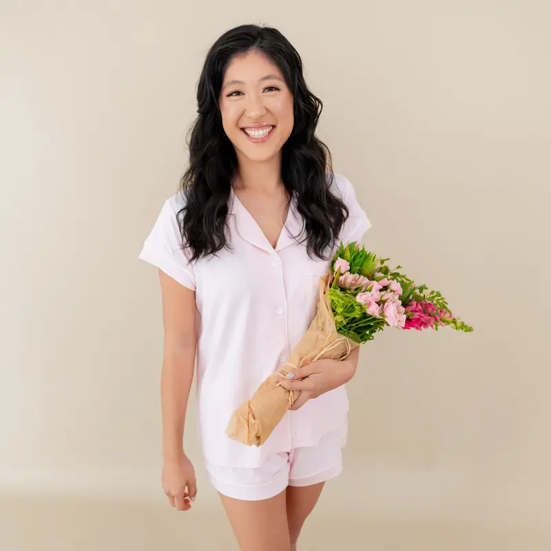 Women’S Short Sleeve Pajama Set In Sakura With Cloud Trim 2