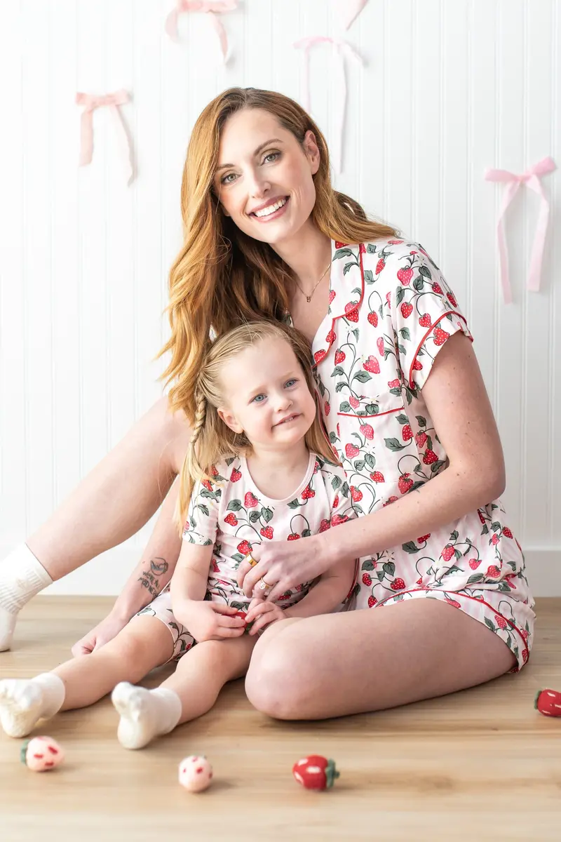 Women's Short Sleeve Pajama Set In Strawberry Fields 5