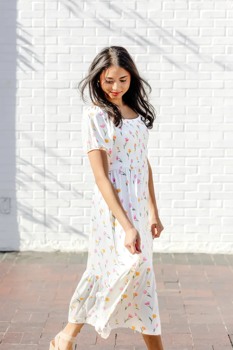 Women’S Smocked Dress In Tulip 1