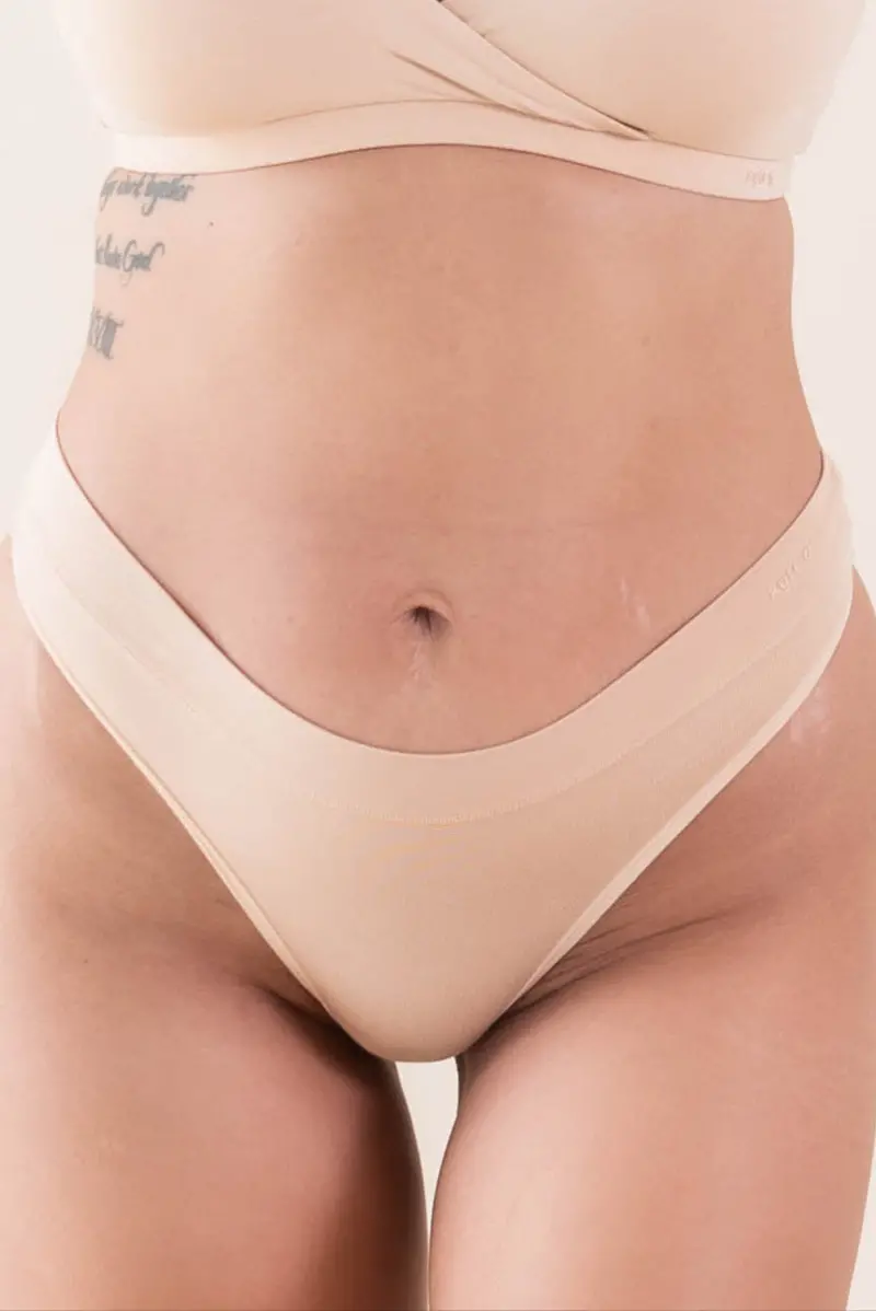 Women's Thong In Chai 1