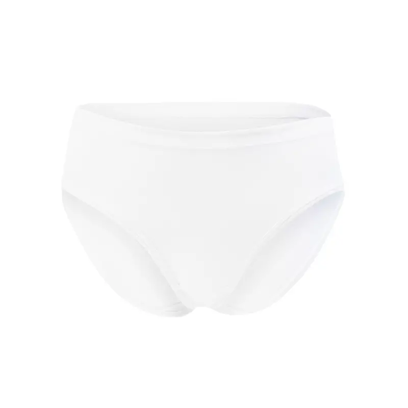 Women’S Underwear In Snow 2