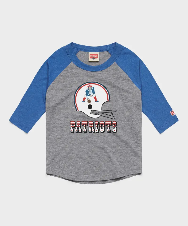 Youth New England Patriots Big Helmet Raglan 1