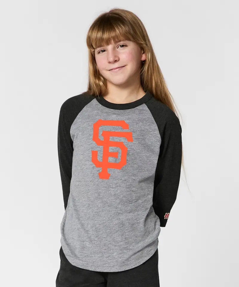 Youth San Francisco Giants Cap Logo '00 Raglan 3