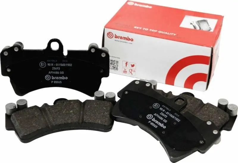 Brembo Rear Ceramic Brake Pads For 2005–2020 Chrysler 300 And 2009–2018 Dodge Challenger – Nao Premium Oe Equivalent 1