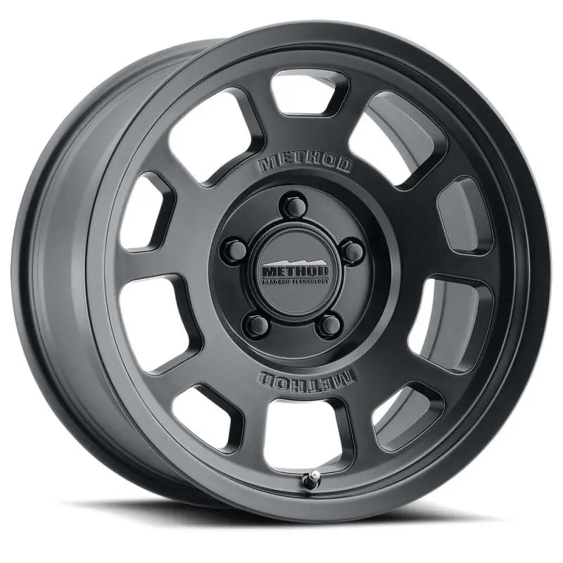 Method Mr705 Matte Black Off-Road Wheel – 17X8.5, 6X135, 87Mm Cb, 0Mm Offset 1