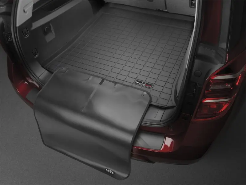 Weathertech Custom Cargo Liner With Bumper Protector For 2006–2012 Kia Sedona – Black Trim 1